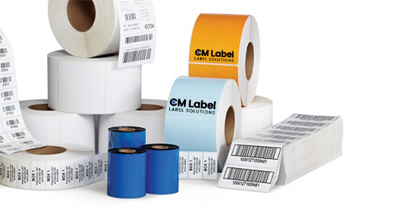 infärgad etikett och etikettskrivare